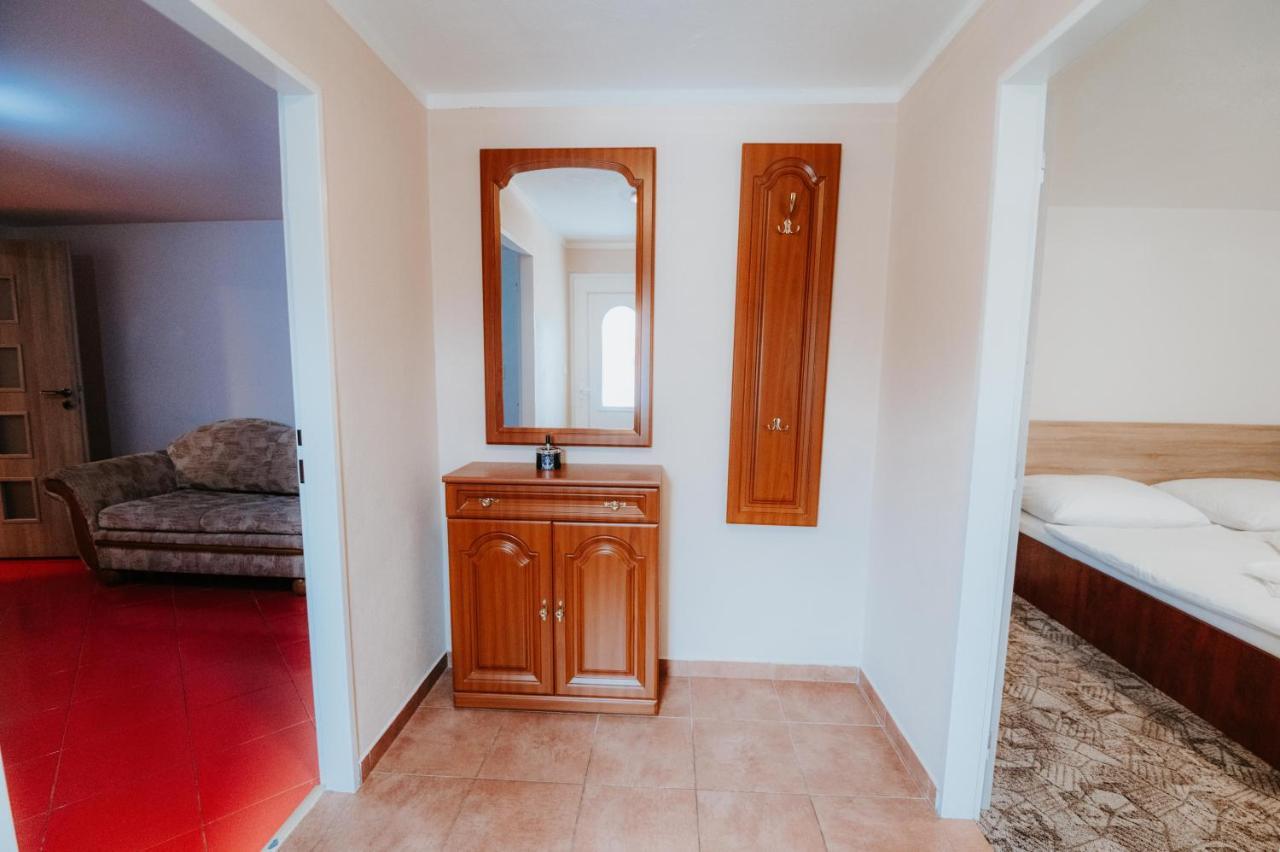 Ard Apartments - Léva Kültér fotó